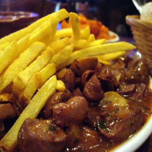 BREAKFAST: CHIPS & LIVER SAUCE