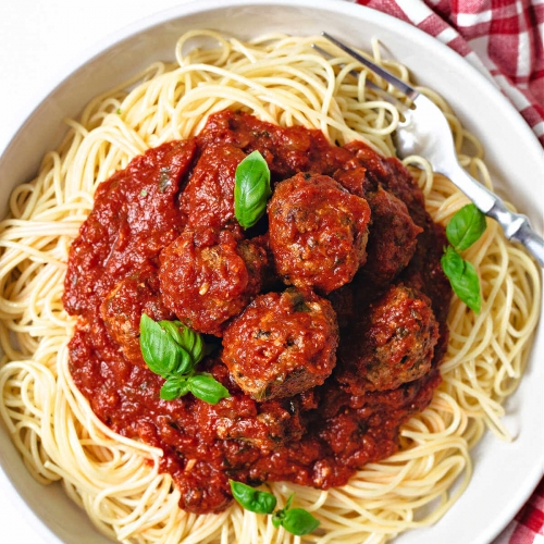 SPAGHETTI & MEATBALL SAUCE 2 LTRS