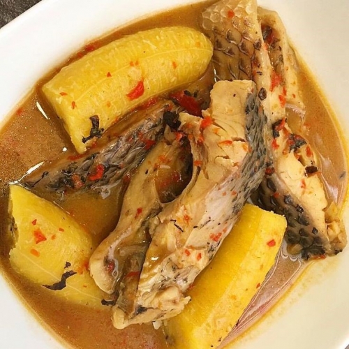 PEPPERSOUP: CROAKER FISH WITH UNRIPE PLANTAIN 2 LTRS